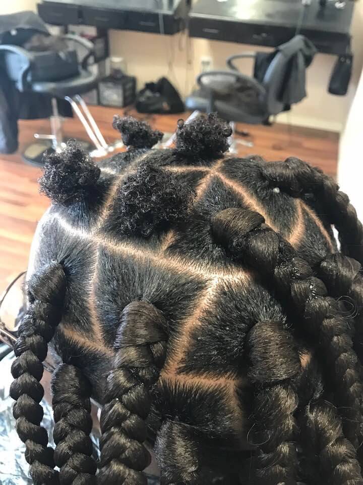 Queens and Kings Hair Salon | 729 E Slaughter Ln E, Austin, TX 78744, USA | Phone: (512) 760-1905