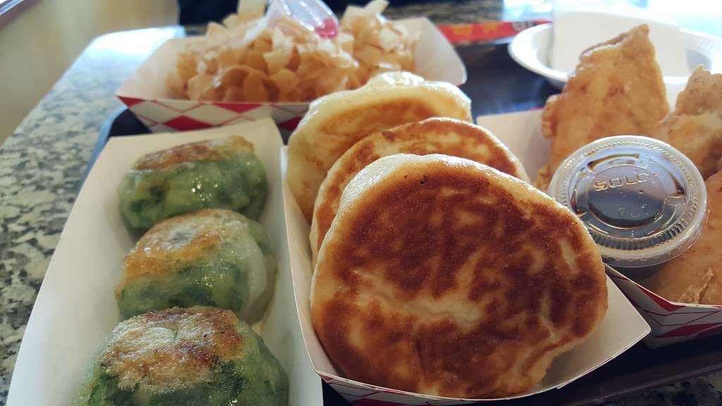 D T Dim Sum & Tea | 1970 Lewelling Blvd, San Leandro, CA 94579, USA | Phone: (510) 351-8268