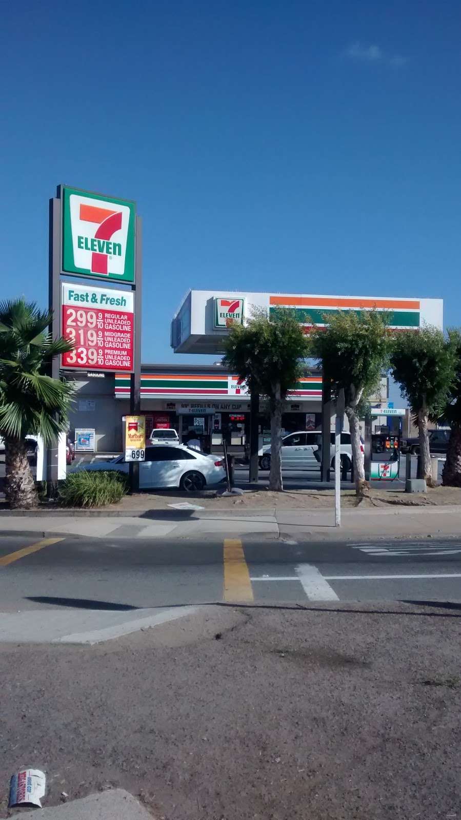 7-Eleven | 1075 Elkelton Blvd, Spring Valley, CA 91977, USA | Phone: (619) 460-4231