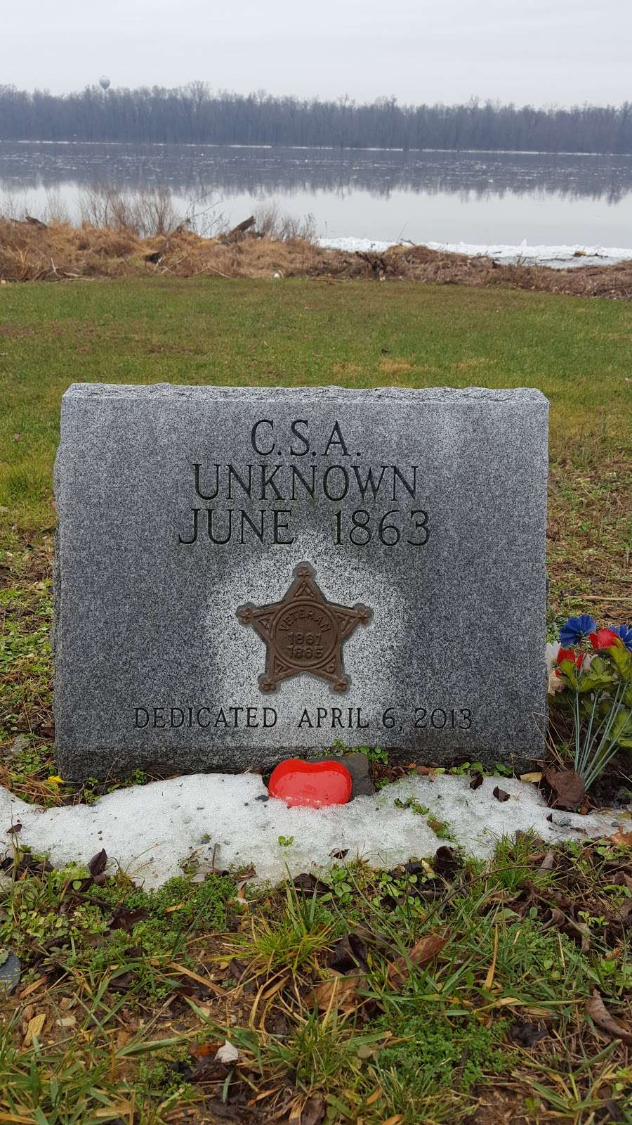 Unknow Soldier Grave | 5898 River Dr, York, PA 17406, USA