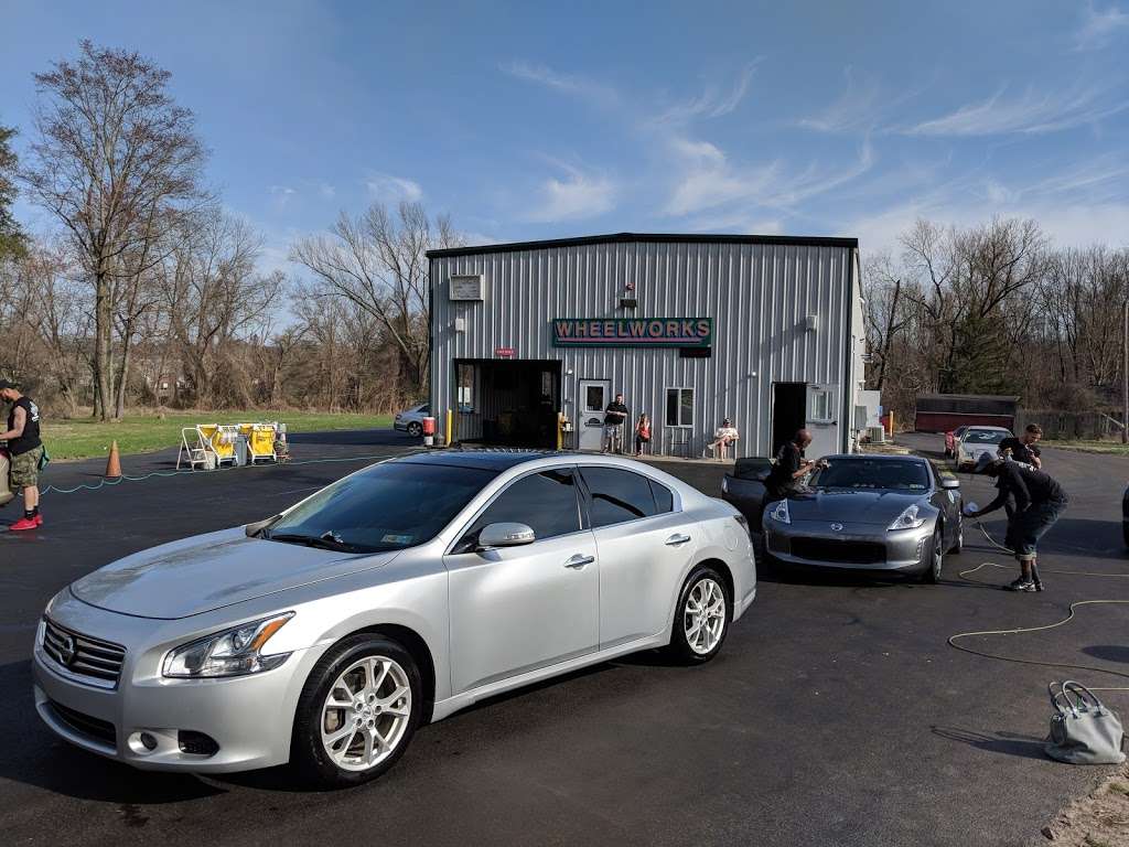 Wheelworks Hand Car Wash | 798 Welsh Rd, Huntingdon Valley, PA 19006, USA | Phone: (215) 947-8927