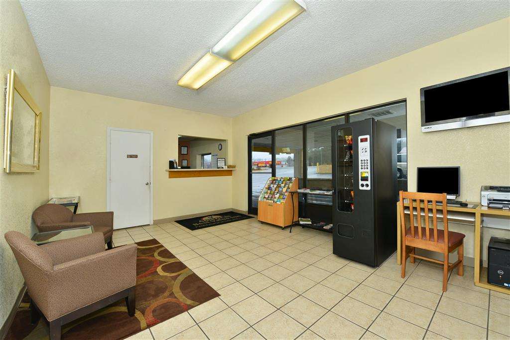 Americas Best Value Inn - Fredericksburg North | 605 Warrenton Rd, Fredericksburg, VA 22406, USA | Phone: (540) 371-6300