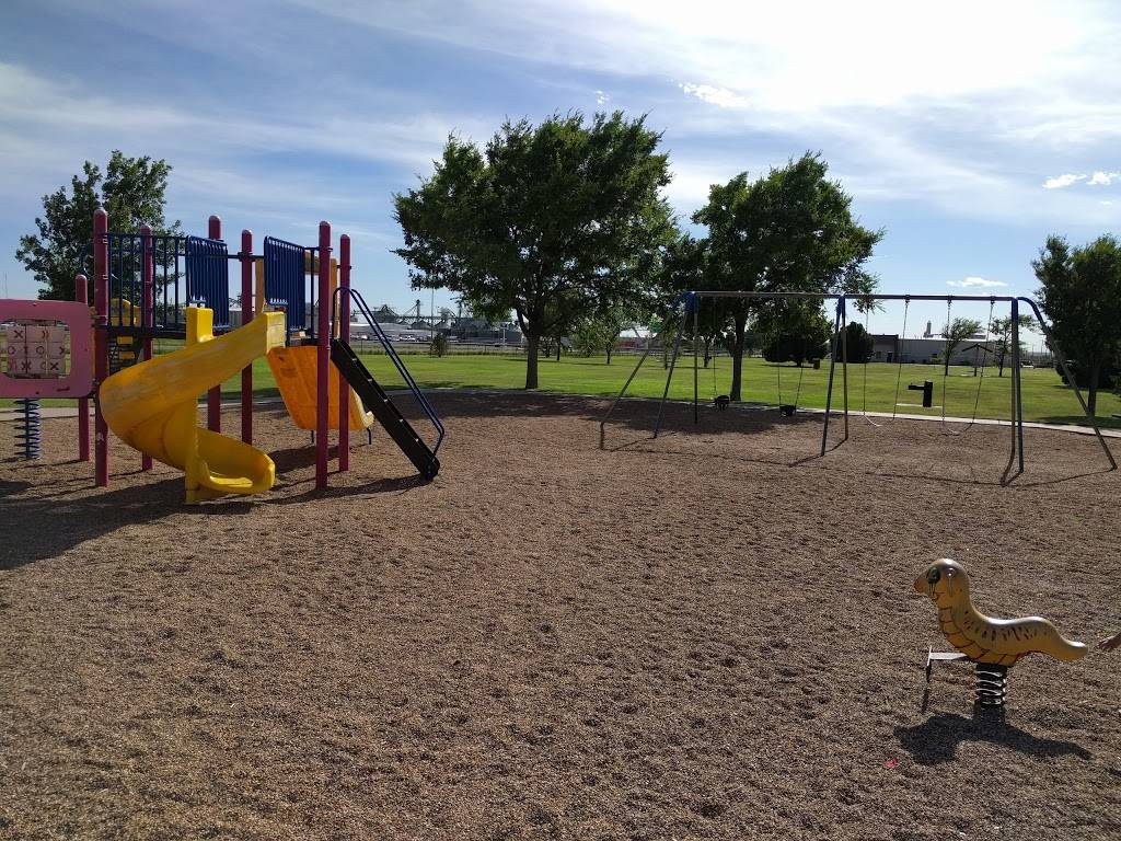 Clayton Carter Park | 701 Texas 289 Loop Frontage Rd, Lubbock, TX 79403, USA | Phone: (806) 775-2673