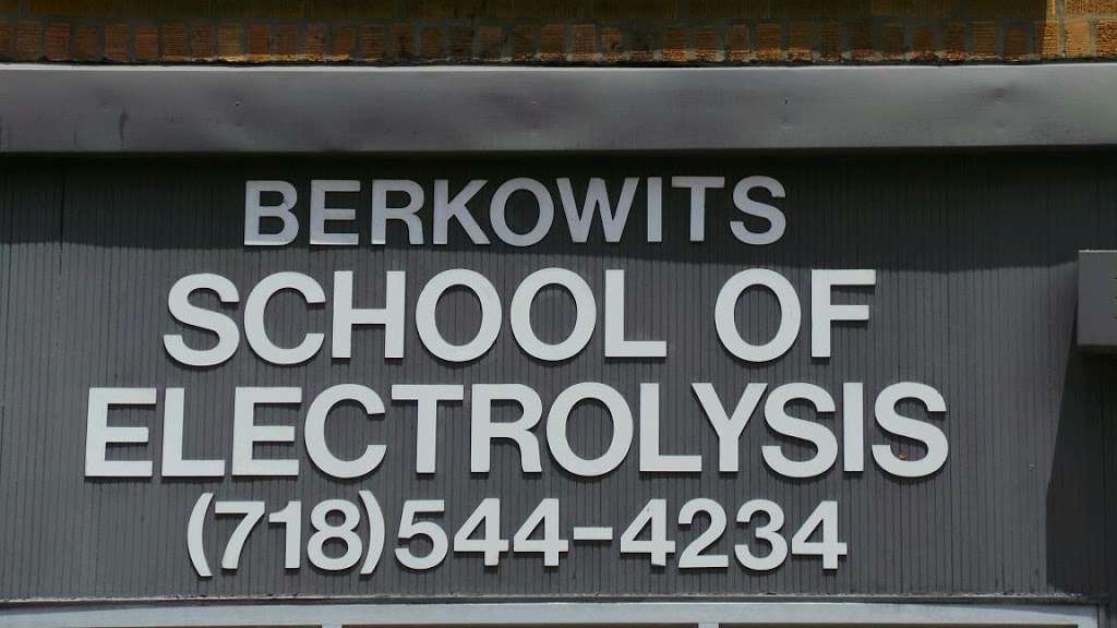 Berkowits School | 107-25 Metropolitan Ave, Forest Hills, NY 11375, USA | Phone: (718) 544-4234