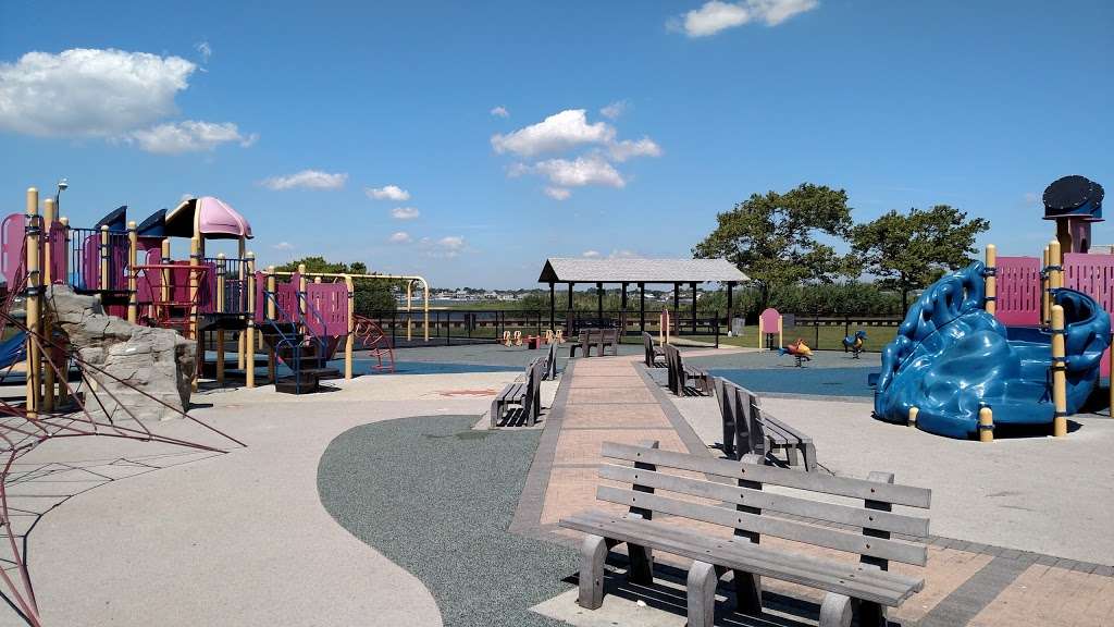 Waterfront Park | 957 S Long Beach Ave, Freeport, NY 11520, USA | Phone: (516) 377-2200