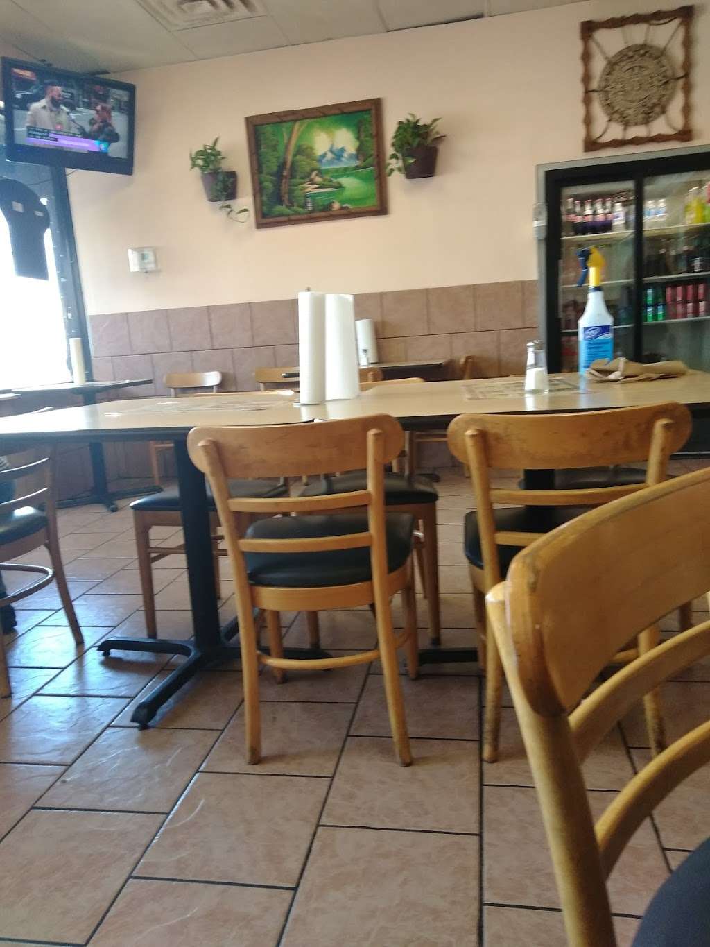 Taqueria El Duranguito | 402 Lake St, Maywood, IL 60153, USA | Phone: (708) 343-4584