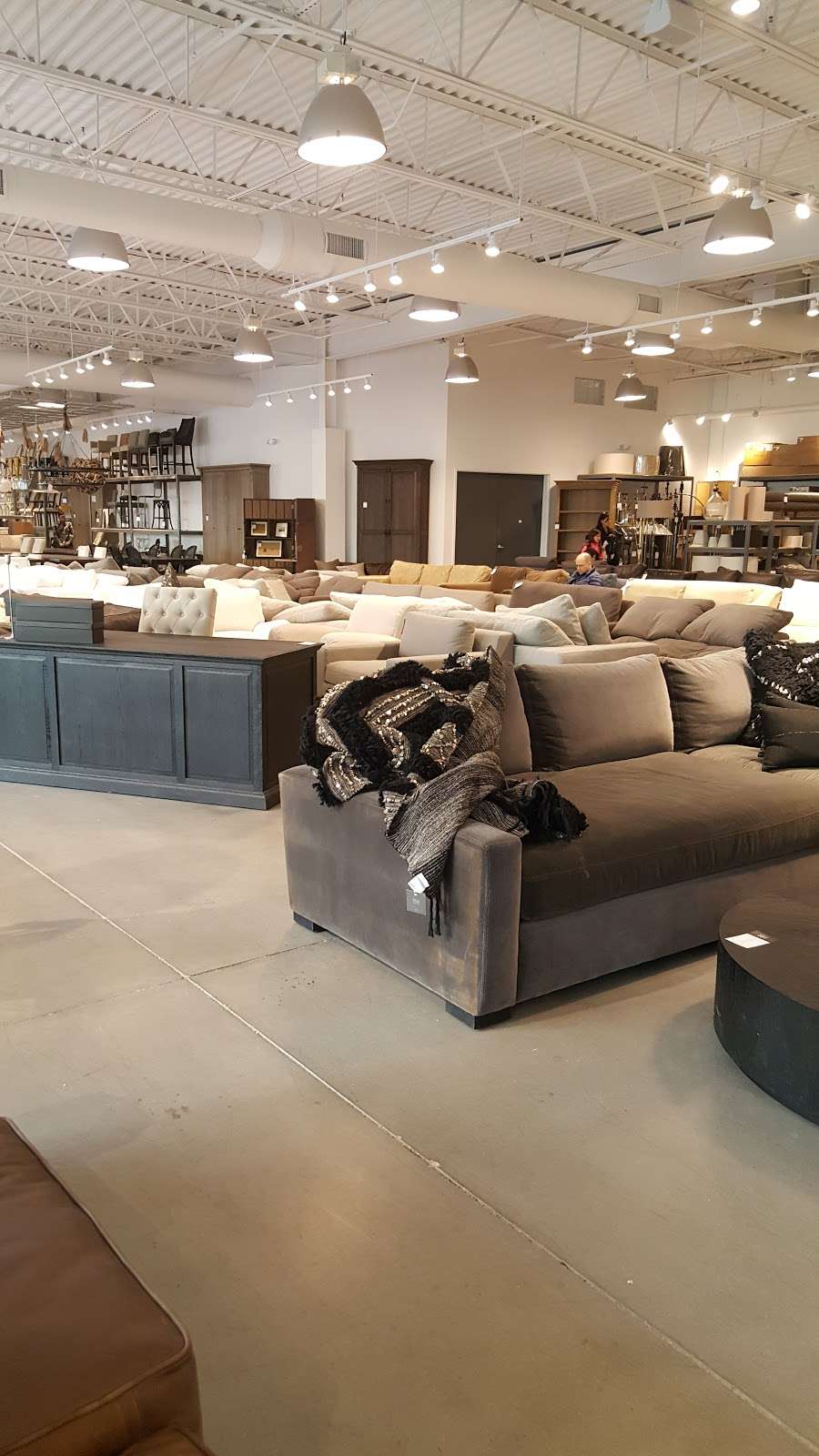 Restoration Hardware Outlet | 18 West Lightcap Rd Suite 501, Sanatoga, PA 19464, USA | Phone: (610) 970-1518