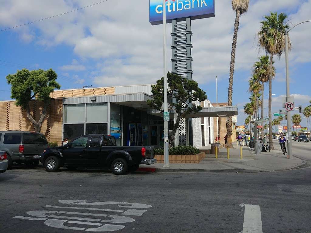 Citibank | 5401 Whittier Blvd, Los Angeles, CA 90022, USA | Phone: (323) 271-0830