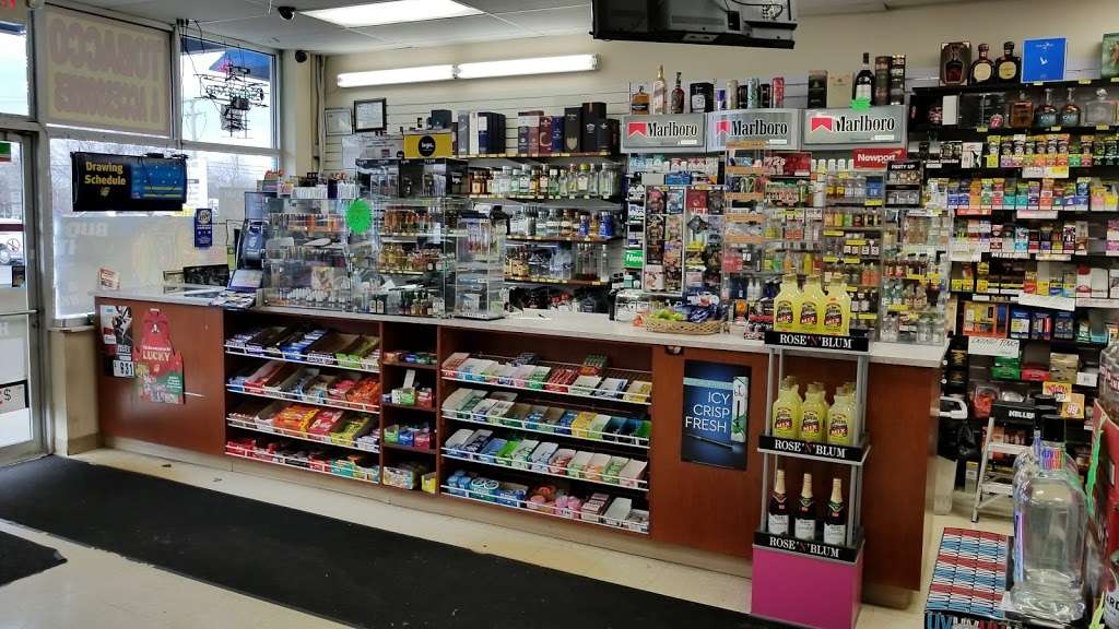 Lions Liquor | 1169 Bloomingdale Rd, Glendale Heights, IL 60139, USA | Phone: (630) 665-3041