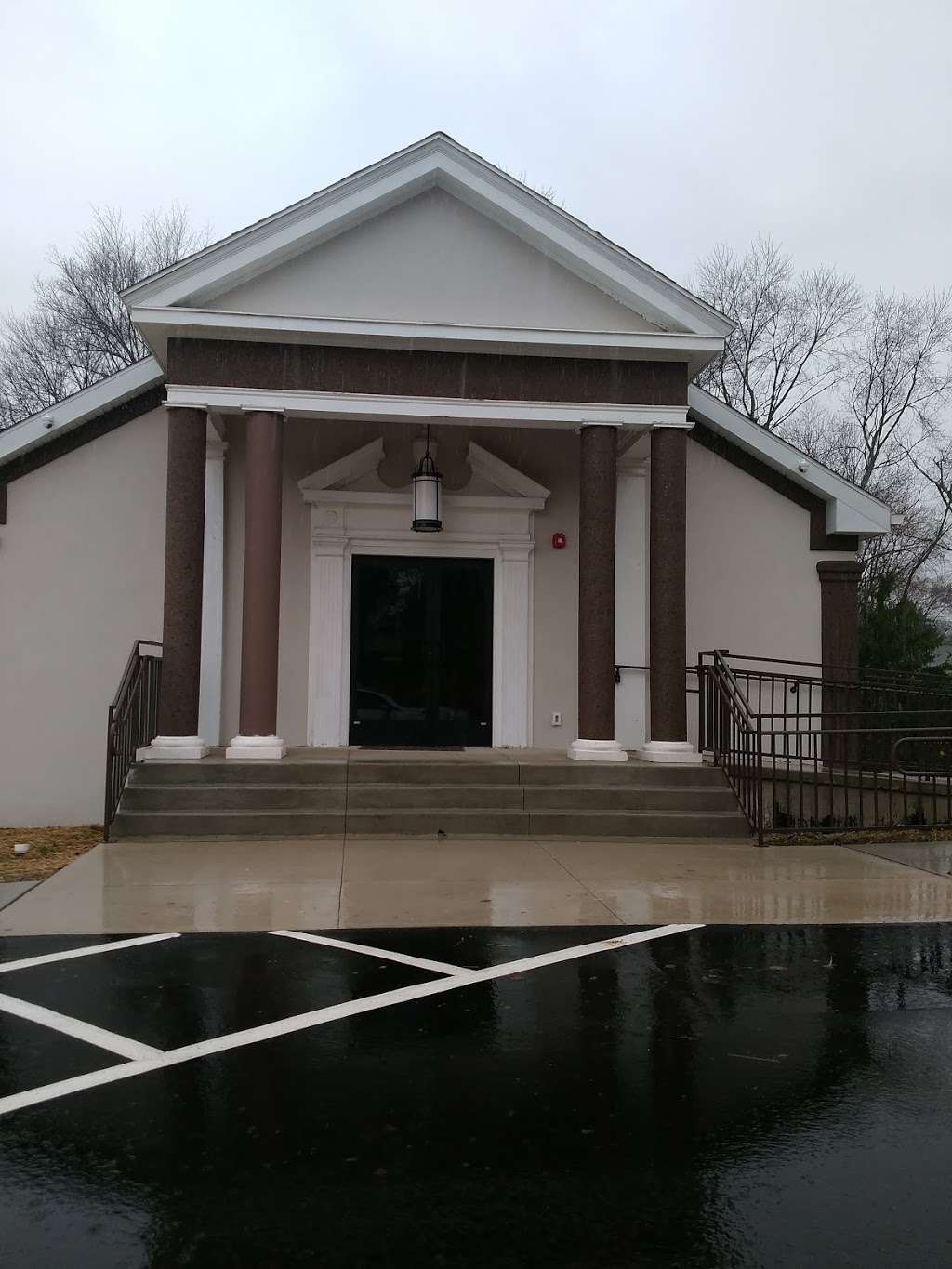 Russian Evangelical Baptist Church | 4055 Davisville Rd, Hatboro, PA 19040, USA