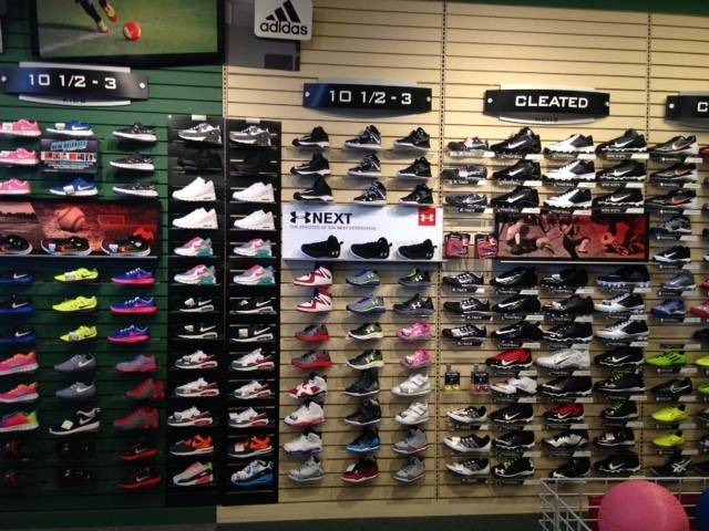 Hibbett Sports | 5907 Trussville Crossings Pkwy Suite 101, Trussville, AL 35235, USA | Phone: (205) 655-2772