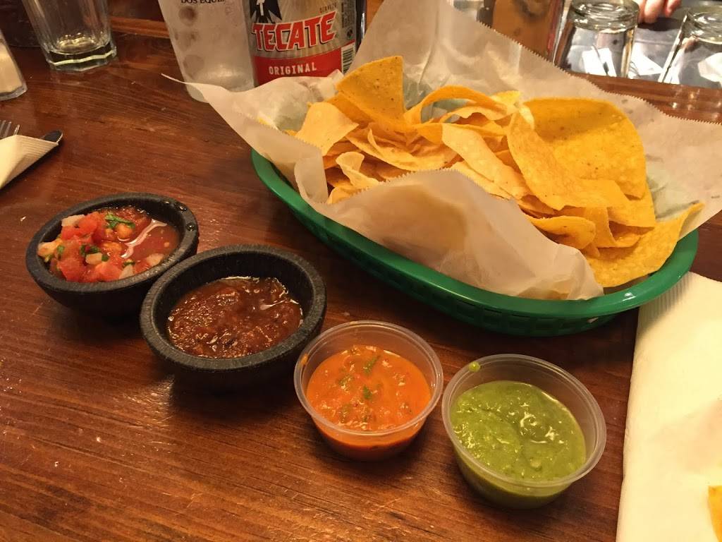 Taqueria El Vecino | 2743 Lavista Rd, Decatur, GA 30033, USA | Phone: (404) 929-0301