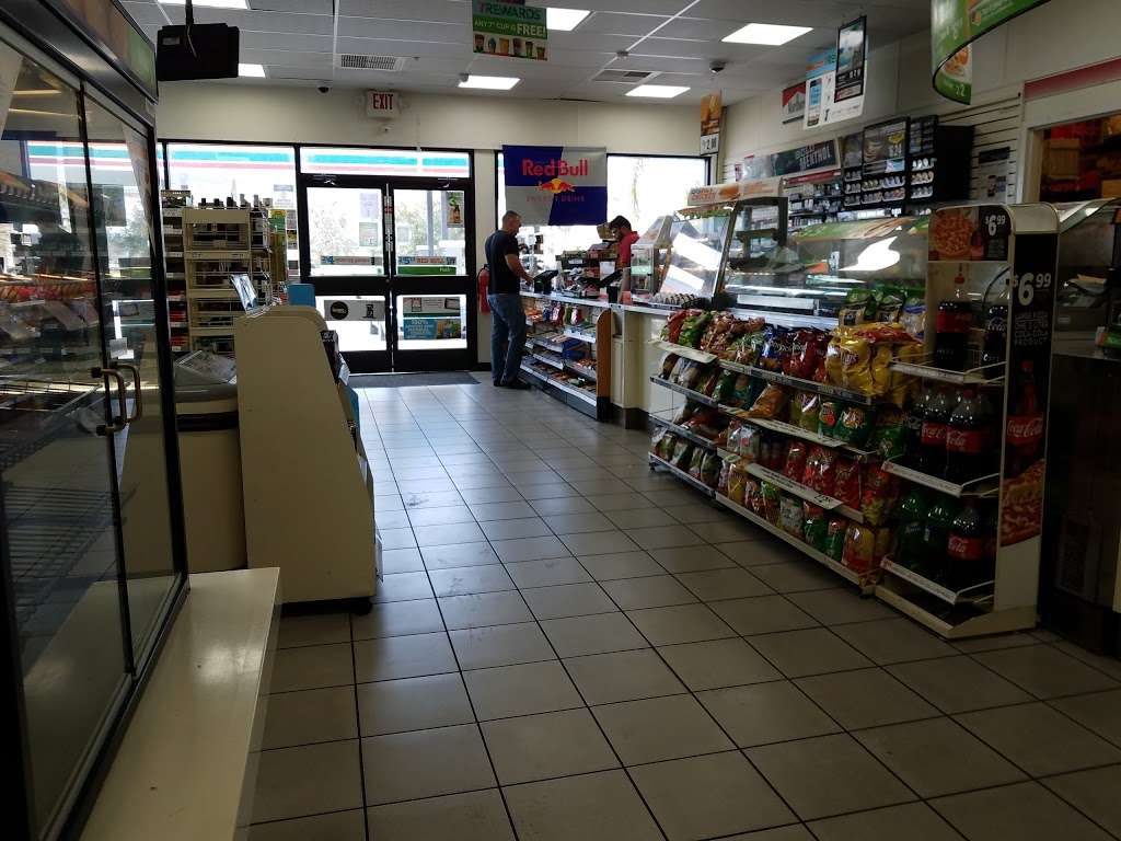 7-Eleven | 12655 International Dr, Orlando, FL 32821, USA | Phone: (407) 238-0593