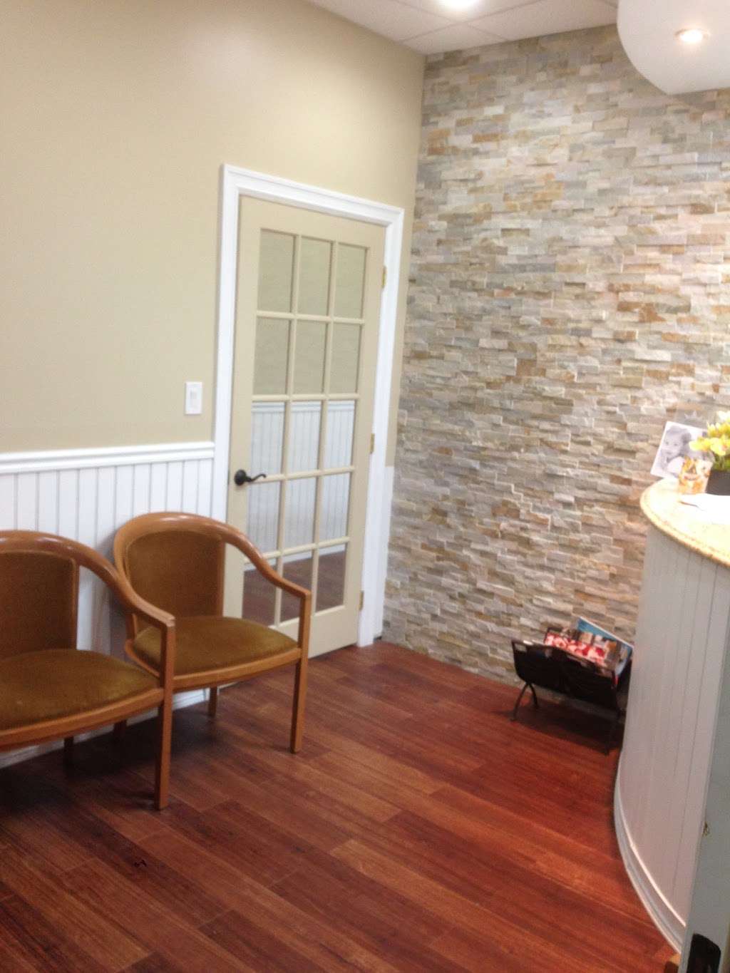 Robert Cukier, DDS | 76-01 Myrtle Ave, Glendale, NY 11385, USA | Phone: (718) 386-2655