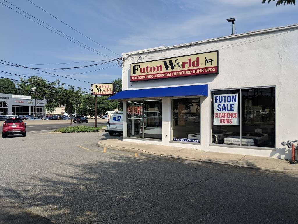 Futon World | 308 NJ-4, Paramus, NJ 07652, USA | Phone: (201) 342-4360