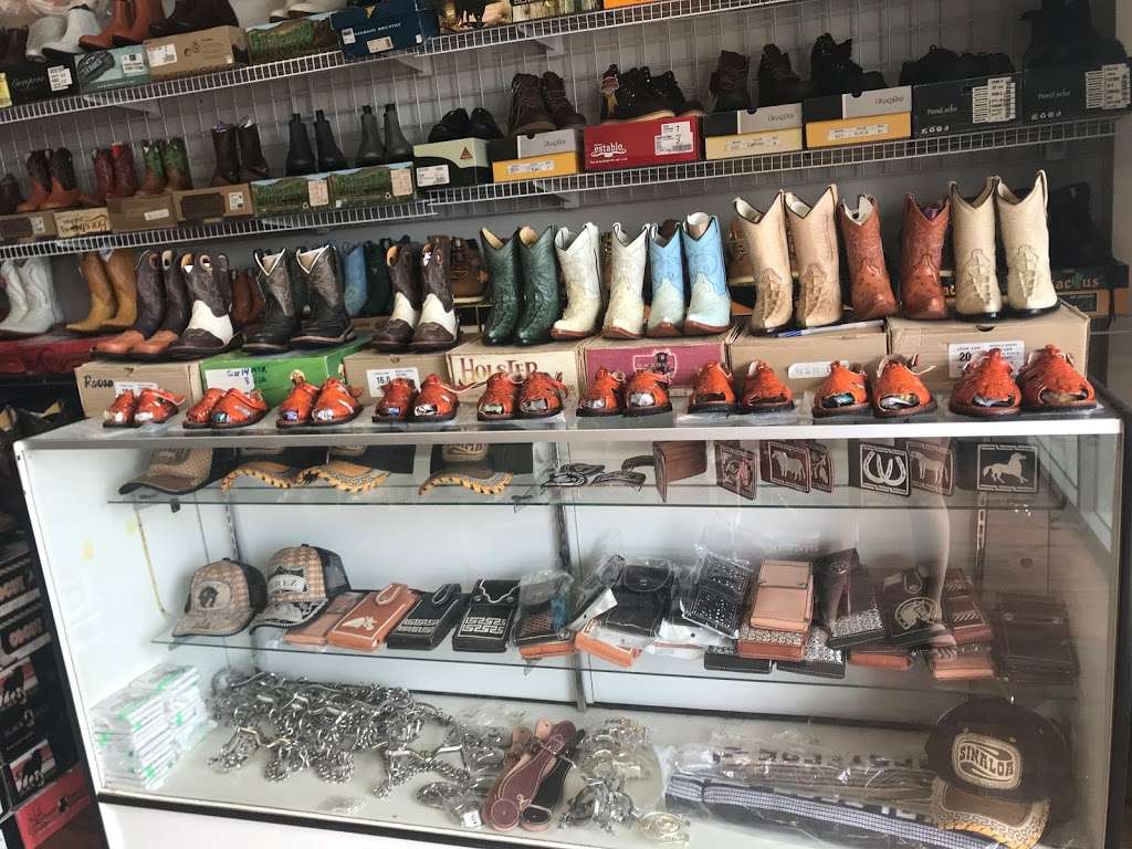 El Texano Boots | 1820, 8714 E Ave T suite e, Littlerock, CA 93543, USA | Phone: (661) 478-9618