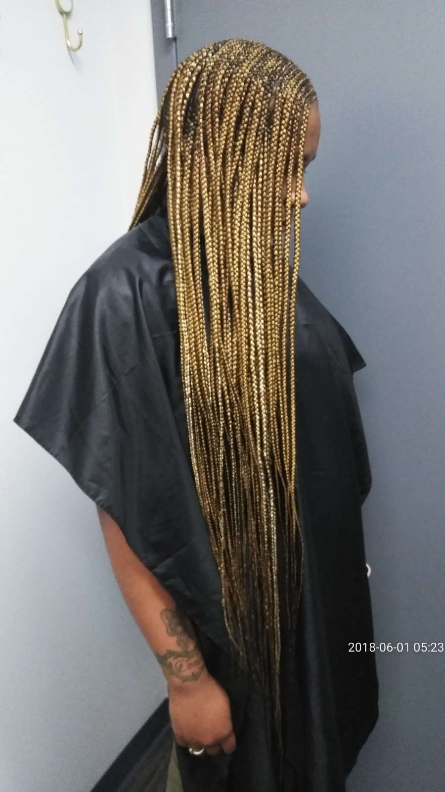 Uj braids | 6811 Kenilworth Ave, Riverdale Park, MD 20737, USA | Phone: (443) 230-6765