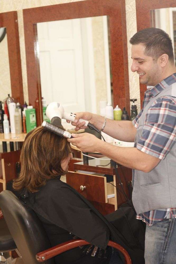 Daves Barber Shop | 183 Atlantic Ave, Freeport, NY 11520, USA | Phone: (516) 623-1414