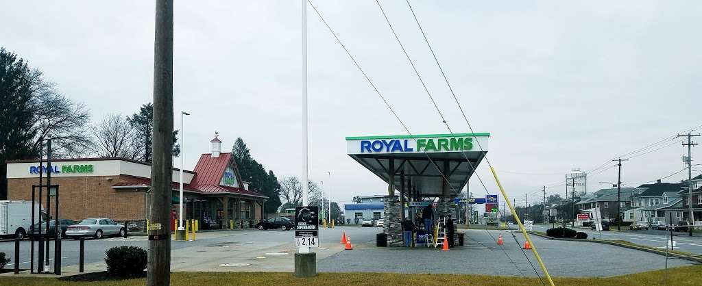 Royal Farms | 850 Hellam St, Wrightsville, PA 17368, USA | Phone: (717) 252-8510