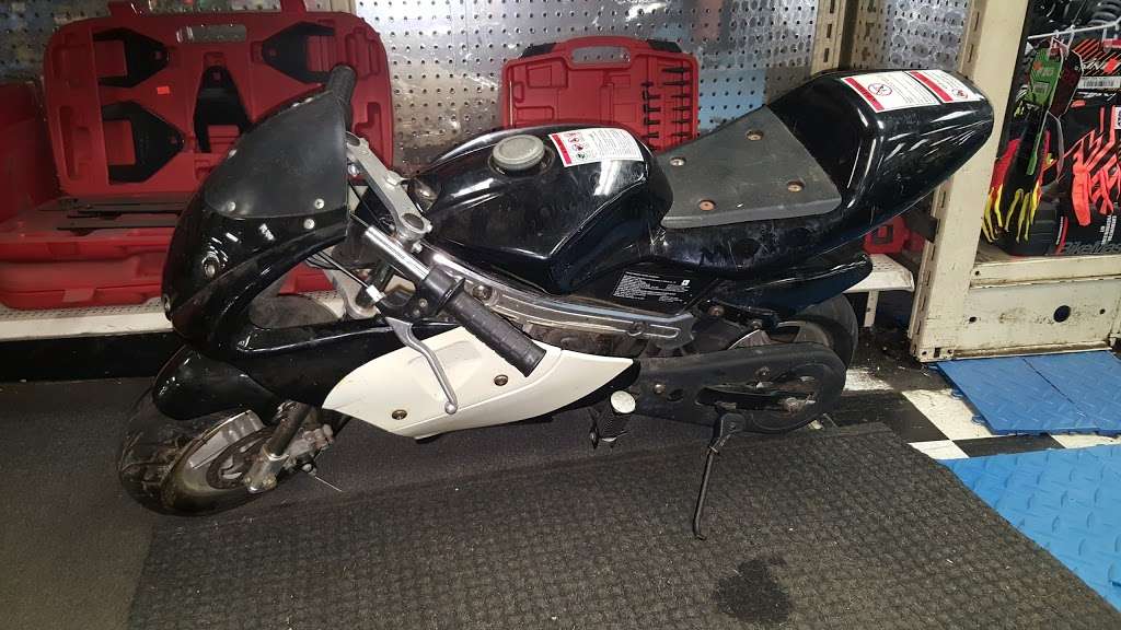 The Motorcycle Store Chicago | 4529 S Harlem Ave, Forest View, IL 60402, USA | Phone: (708) 484-4241