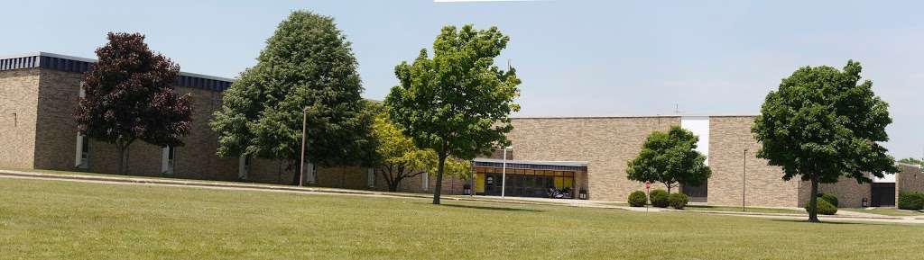 Bullen Middle School | 2804 39th Ave, Kenosha, WI 53144, USA | Phone: (262) 359-4460