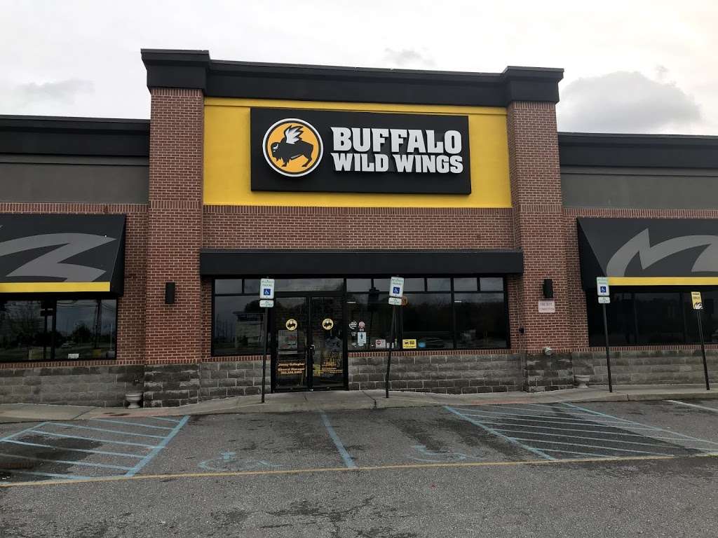 Buffalo Wild Wings | 680 S Bay Rd, Dover, DE 19901, USA | Phone: (302) 346-9464