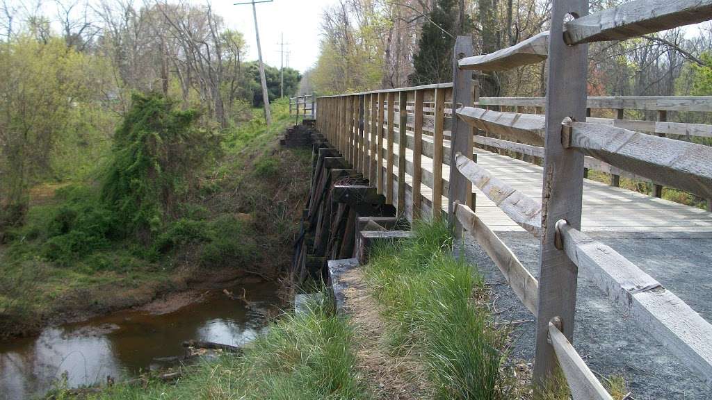 Union Transportation Trail Trailhead | 8 Millstream Rd, Cream Ridge, NJ 08514, USA