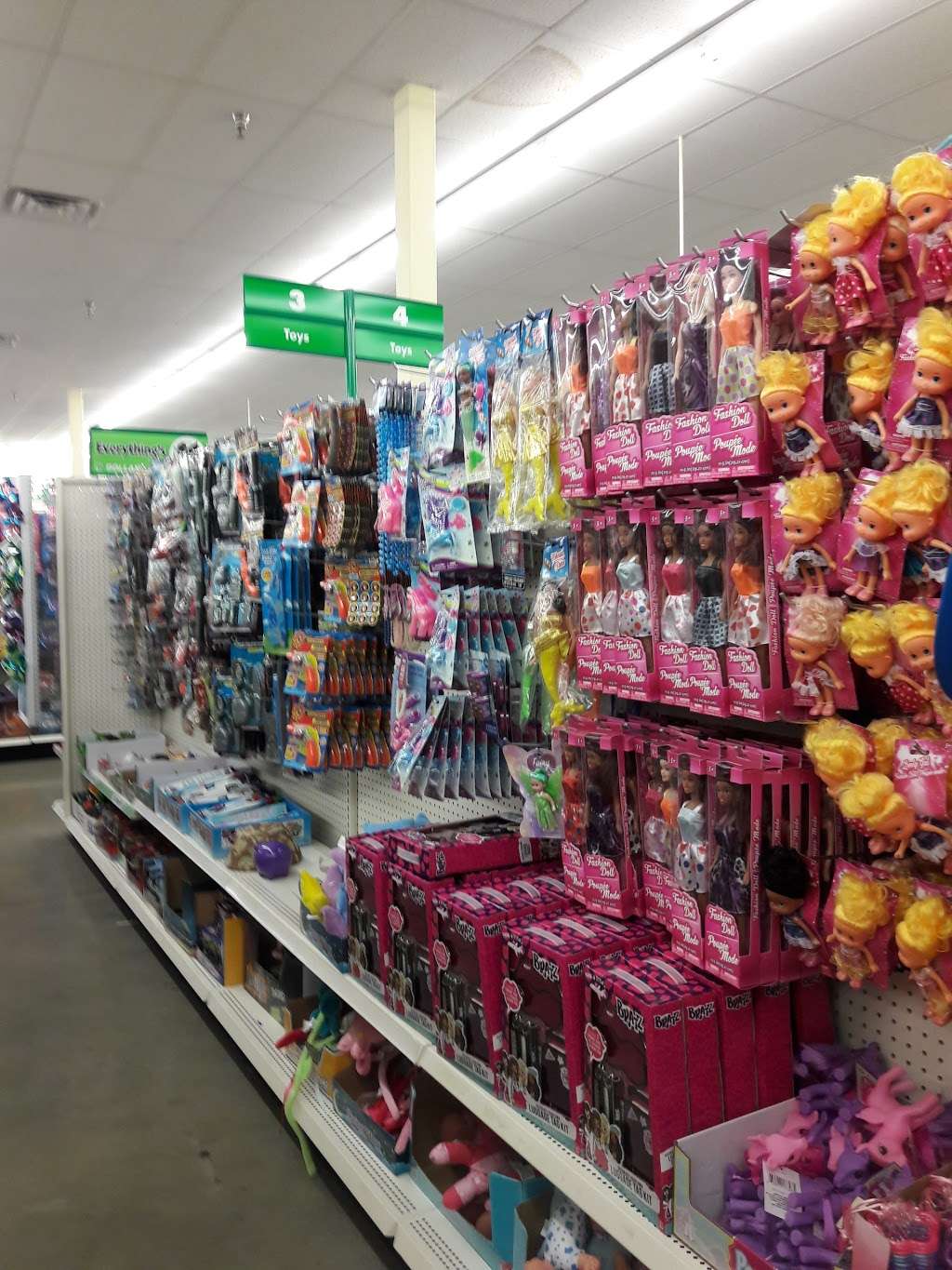 Dollar Tree | 263 S Weber Rd, Romeoville, IL 60446, USA | Phone: (815) 838-4631