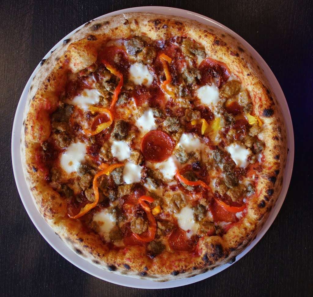 1000 Degrees Neapolitan Pizza | 4526 New Linden Hill Rd, Wilmington, DE 19808, USA | Phone: (302) 543-6320