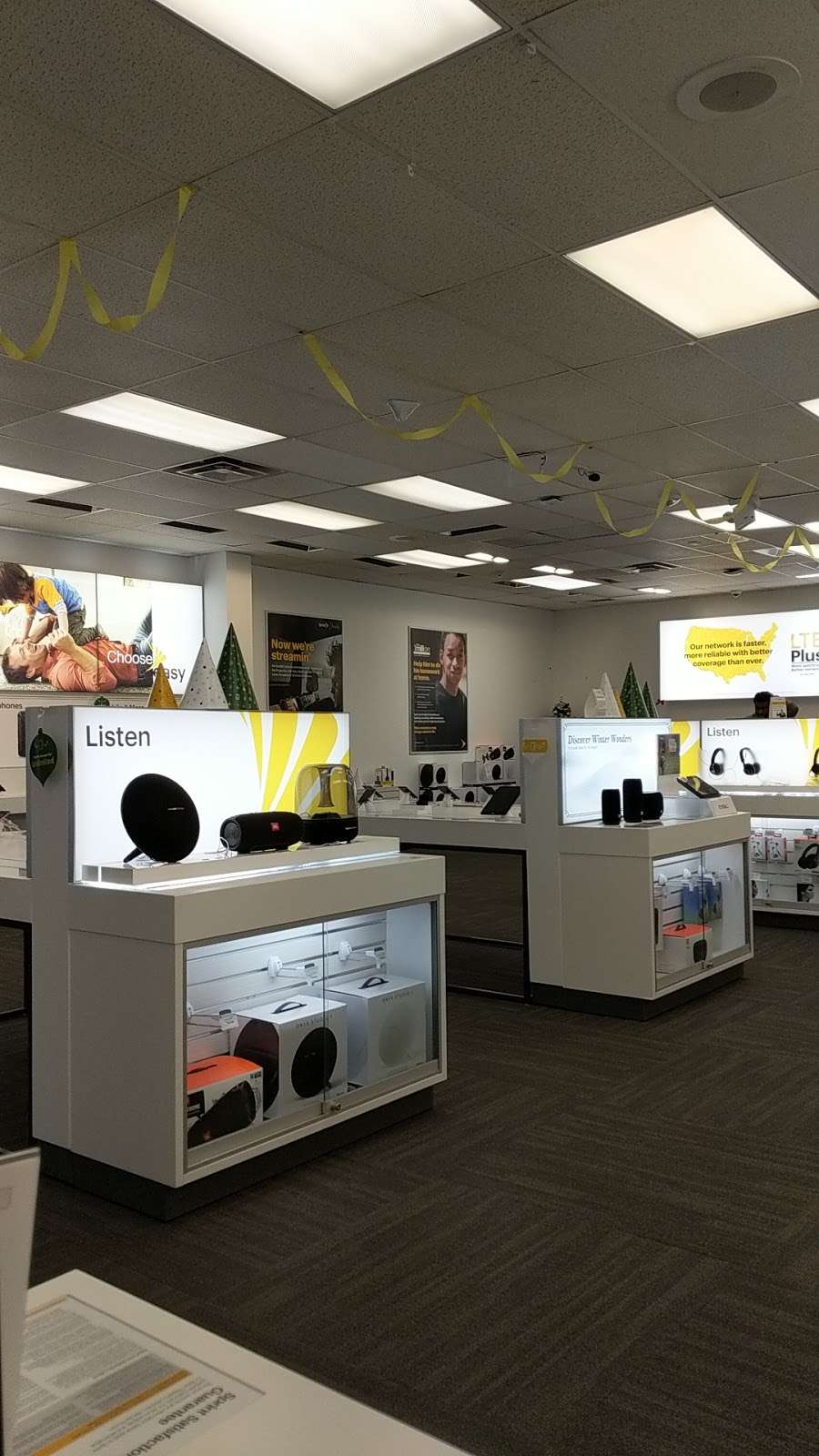 Sprint Store | 1213 E 233rd St, Bronx, NY 10466, USA | Phone: (347) 380-9370