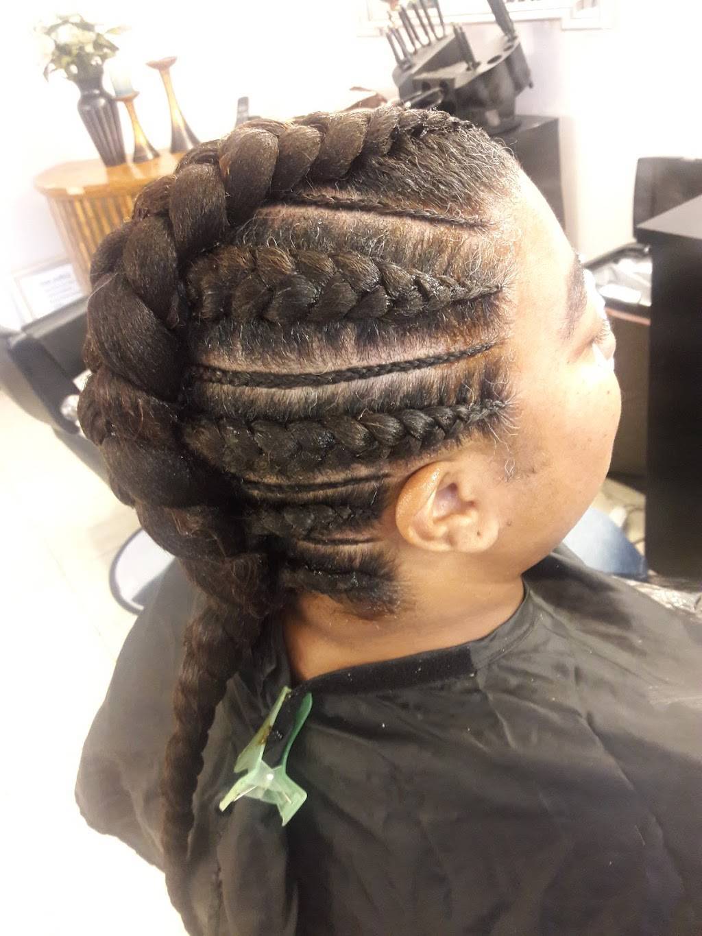 Penda African Hair Braiding | 4229 Louisburg Rd Ste 113, Raleigh, NC 27604, USA | Phone: (919) 264-3810