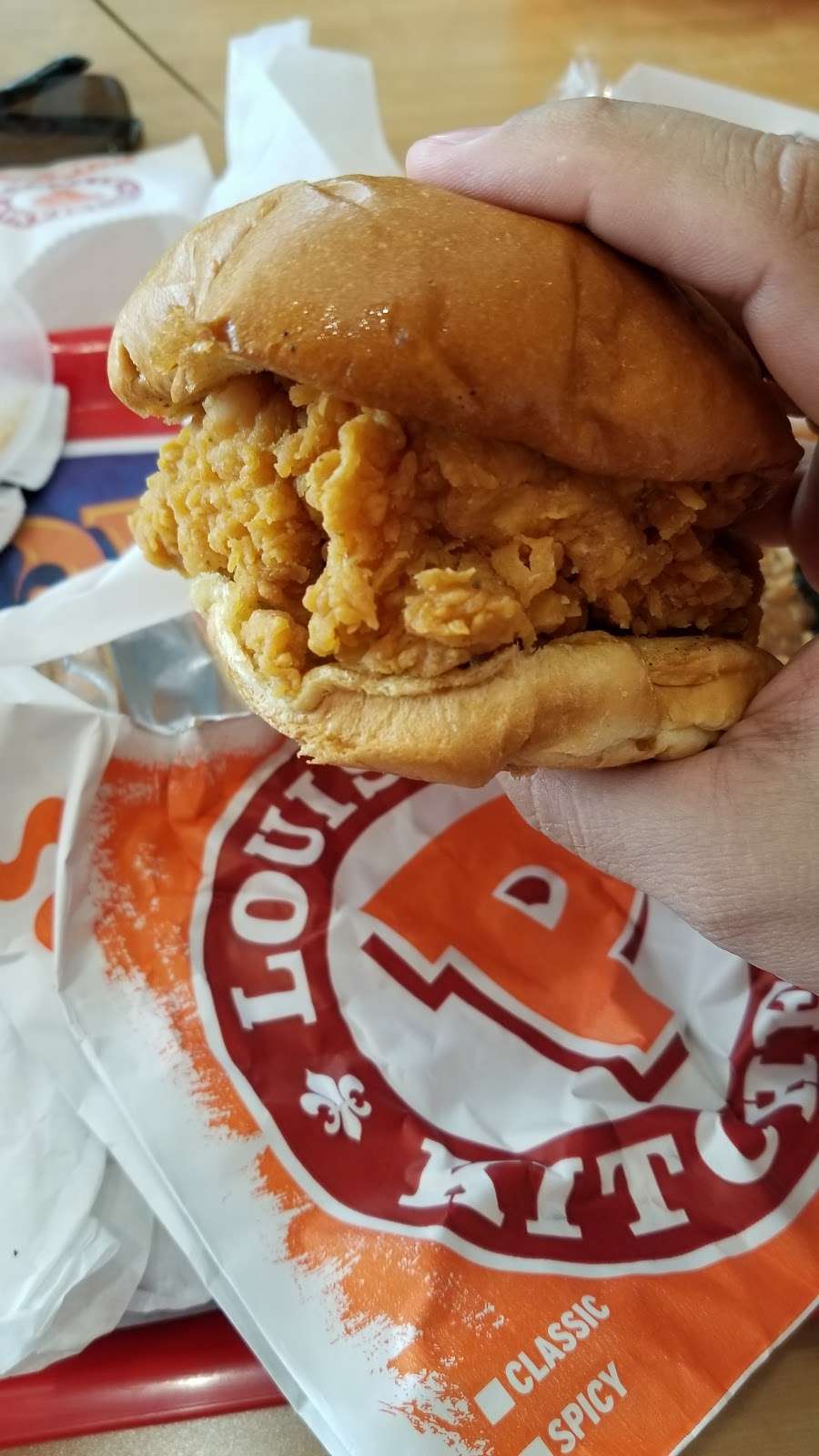 Popeyes Louisiana Kitchen | 3833 S Main St, Stafford, TX 77477, USA | Phone: (832) 539-1019