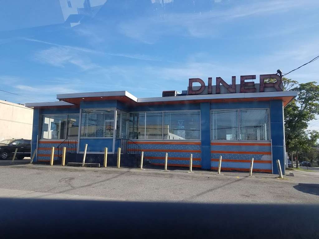 Lawrence Diner | 267 Burnside Ave, Lawrence, NY 11559, USA | Phone: (516) 239-9410