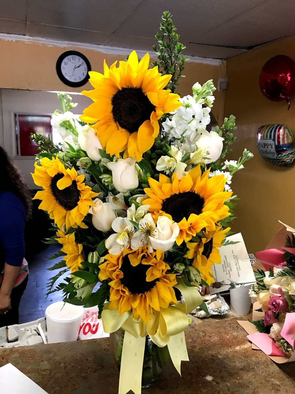 Jimmys Flower Arrangements | 722 E South St, Long Beach, CA 90805, USA | Phone: (562) 612-0901