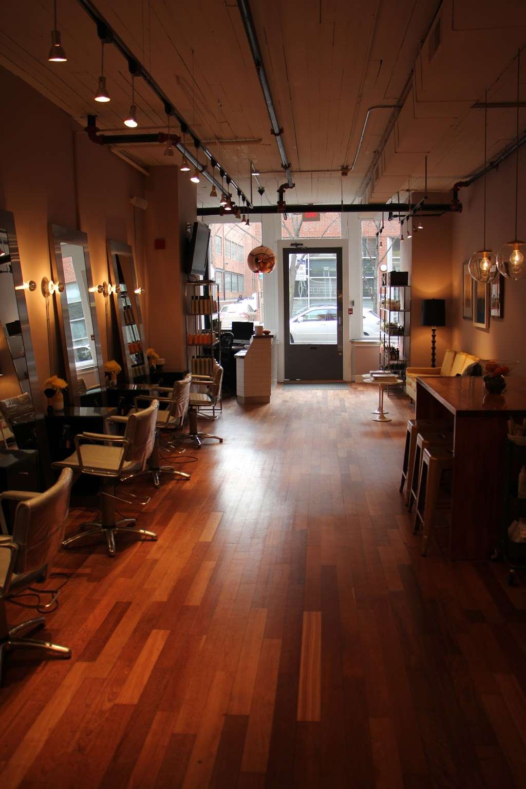 Hush Salon Philadelphia | 128 N 3rd St, Philadelphia, PA 19106, USA | Phone: (215) 923-5010