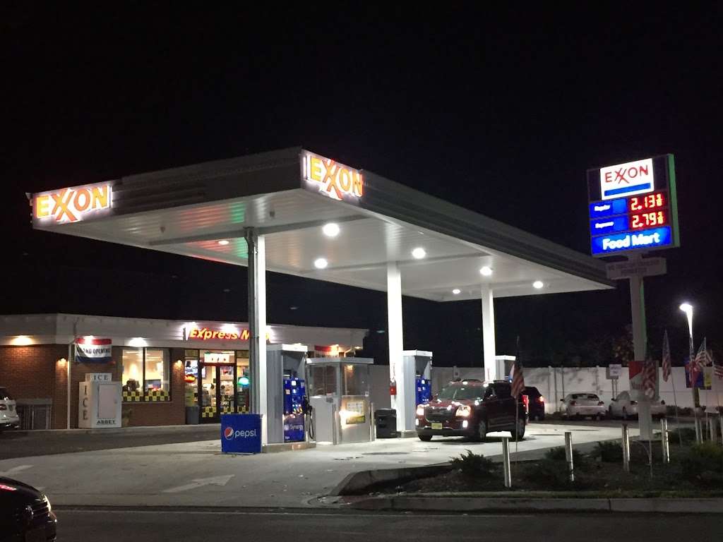 Exxon | 700 Washington Ave, Township of Washington, NJ 07676, USA | Phone: (201) 497-6571