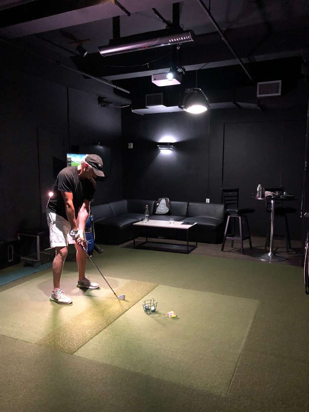 Evan Cather - Upper East Side Golf Lessons - Midtown Location | 108 W 39th St Rm 310, New York, NY 10018, USA | Phone: (309) 310-2150