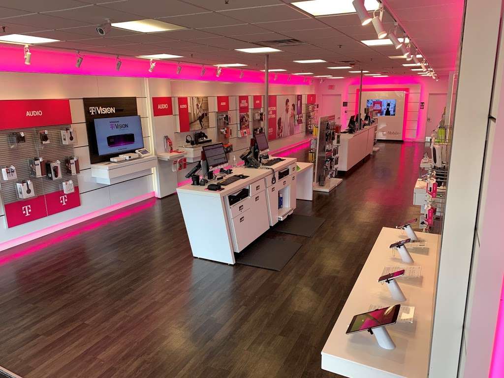 T-Mobile | 1028 U.S. 9, Parlin, NJ 08859, USA | Phone: (848) 216-6201