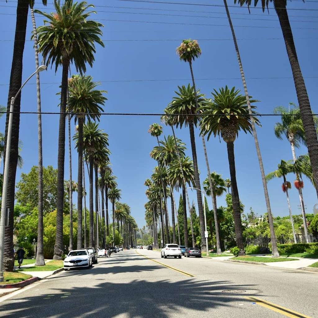 Beverly Hills Sign | 9390 N Santa Monica Blvd, Beverly Hills, CA 90210, USA | Phone: (310) 285-1000