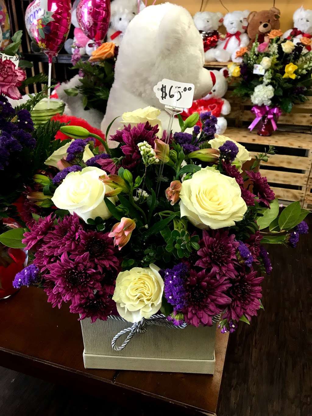 Jimmys Flower Arrangements | 722 E South St, Long Beach, CA 90805, USA | Phone: (562) 612-0901