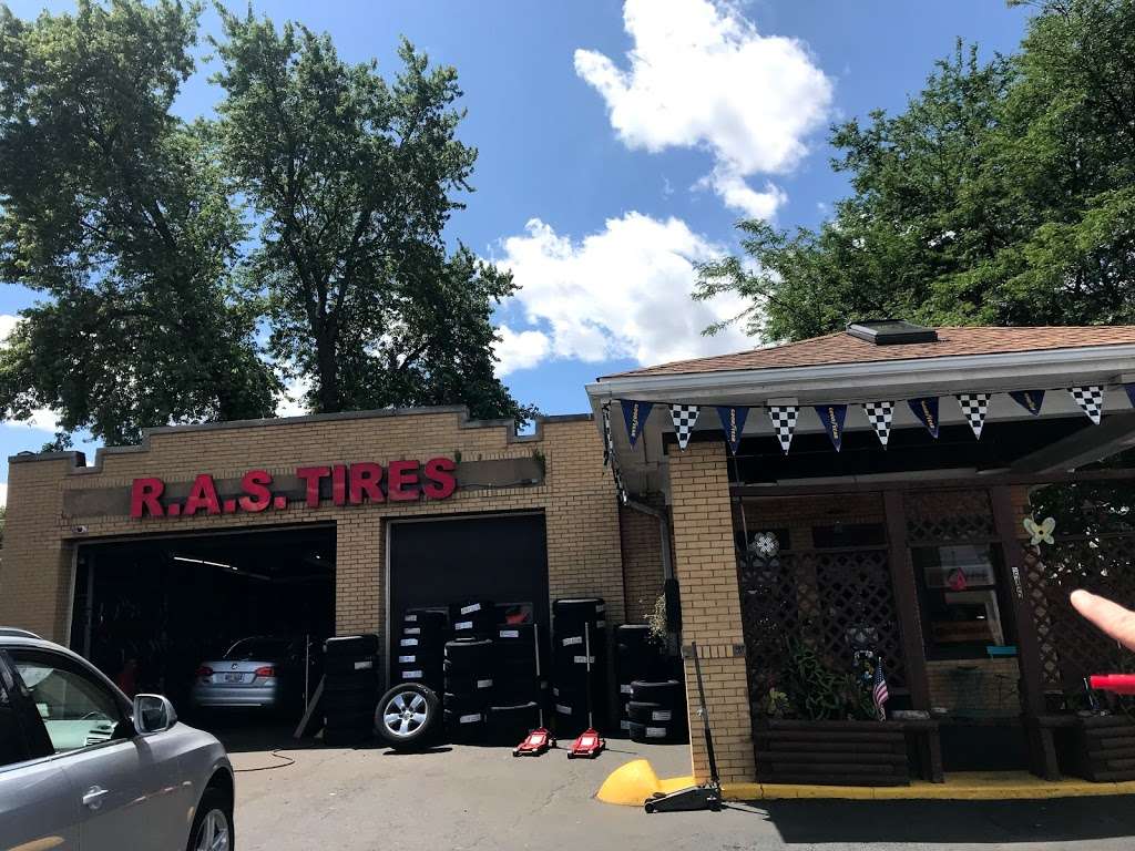 RAS Tire Repair & Sales | 5450 N Elston Ave, Chicago, IL 60630, USA | Phone: (773) 774-5402