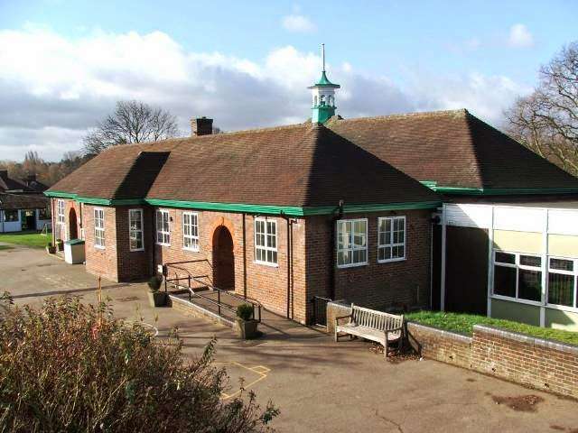 Grasvenor Avenue Infant School | Grasvenor Ave, Barnet EN5 2BY, UK | Phone: 020 8449 6053