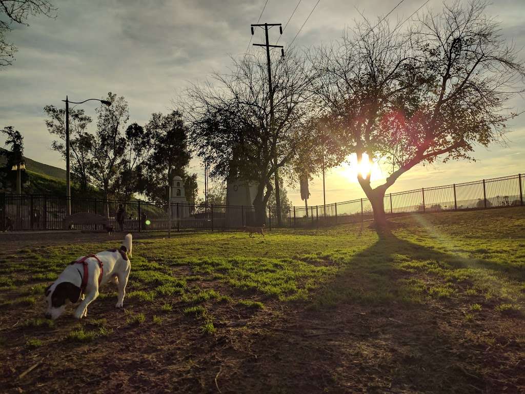 Carlson Bark Park | Mission Inn Avenue & Scout Ln, Riverside, CA 92501, USA | Phone: (951) 826-2000