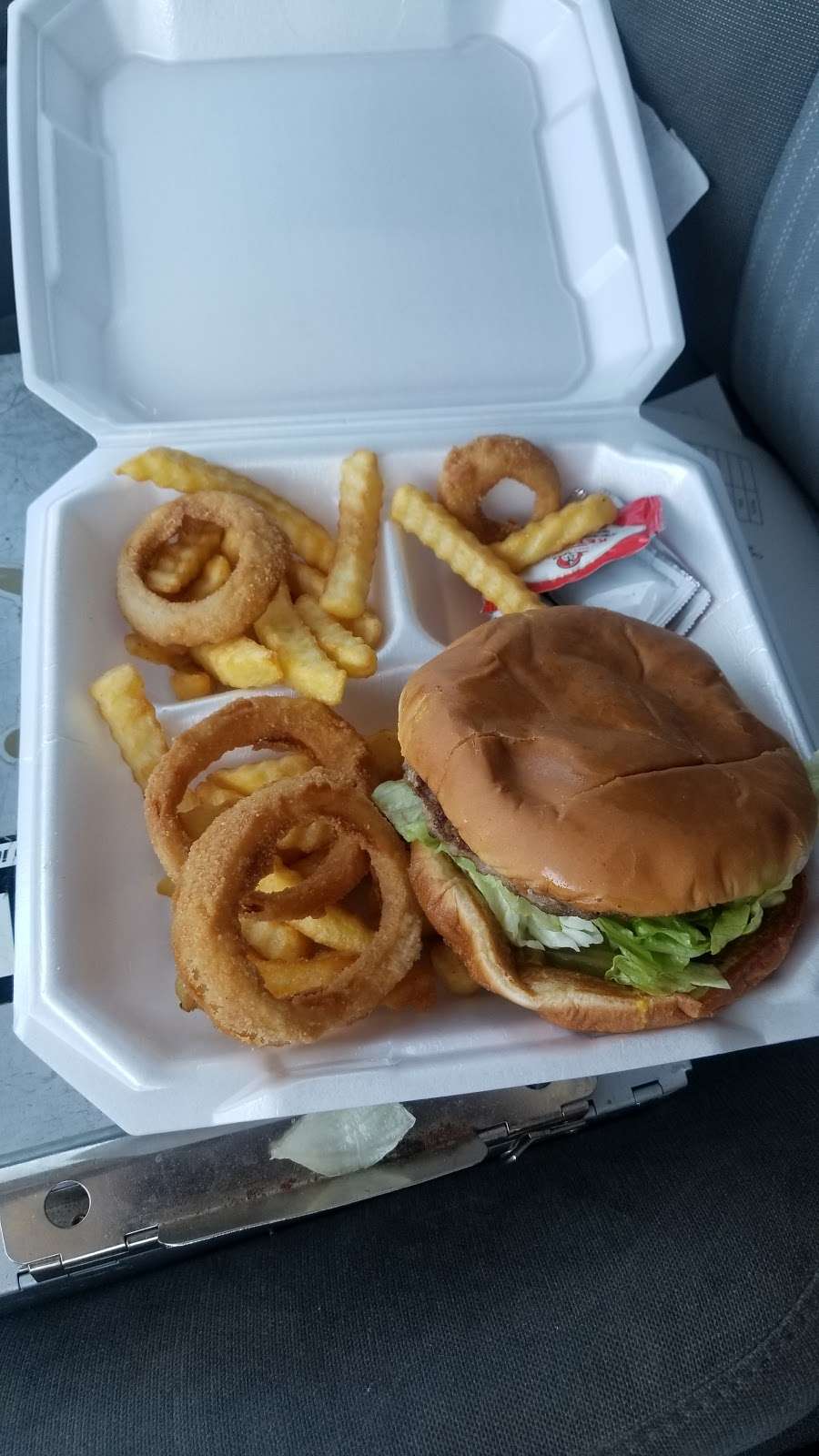 Magic Burger | 1015 College Ave, South Houston, TX 77587, USA | Phone: (713) 946-7440