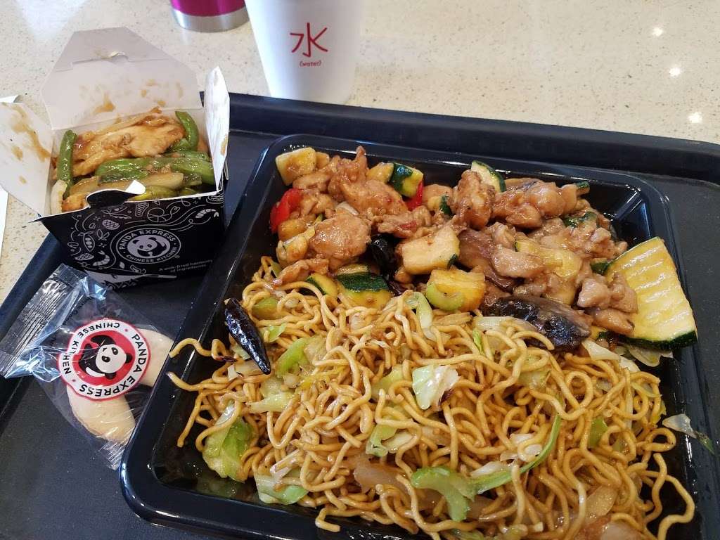 Panda Express | 751 Rio Rancho Rd, Pomona, CA 91766, USA | Phone: (909) 622-8819