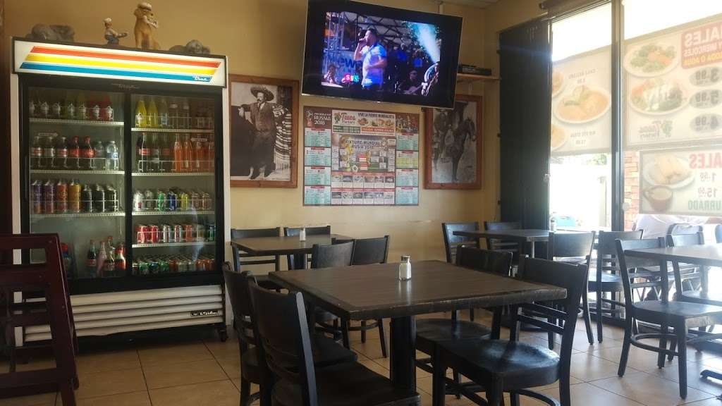 Taco Factory | 3660 N Norwalk Blvd, Hawaiian Gardens, CA 90808, USA | Phone: (562) 552-0221