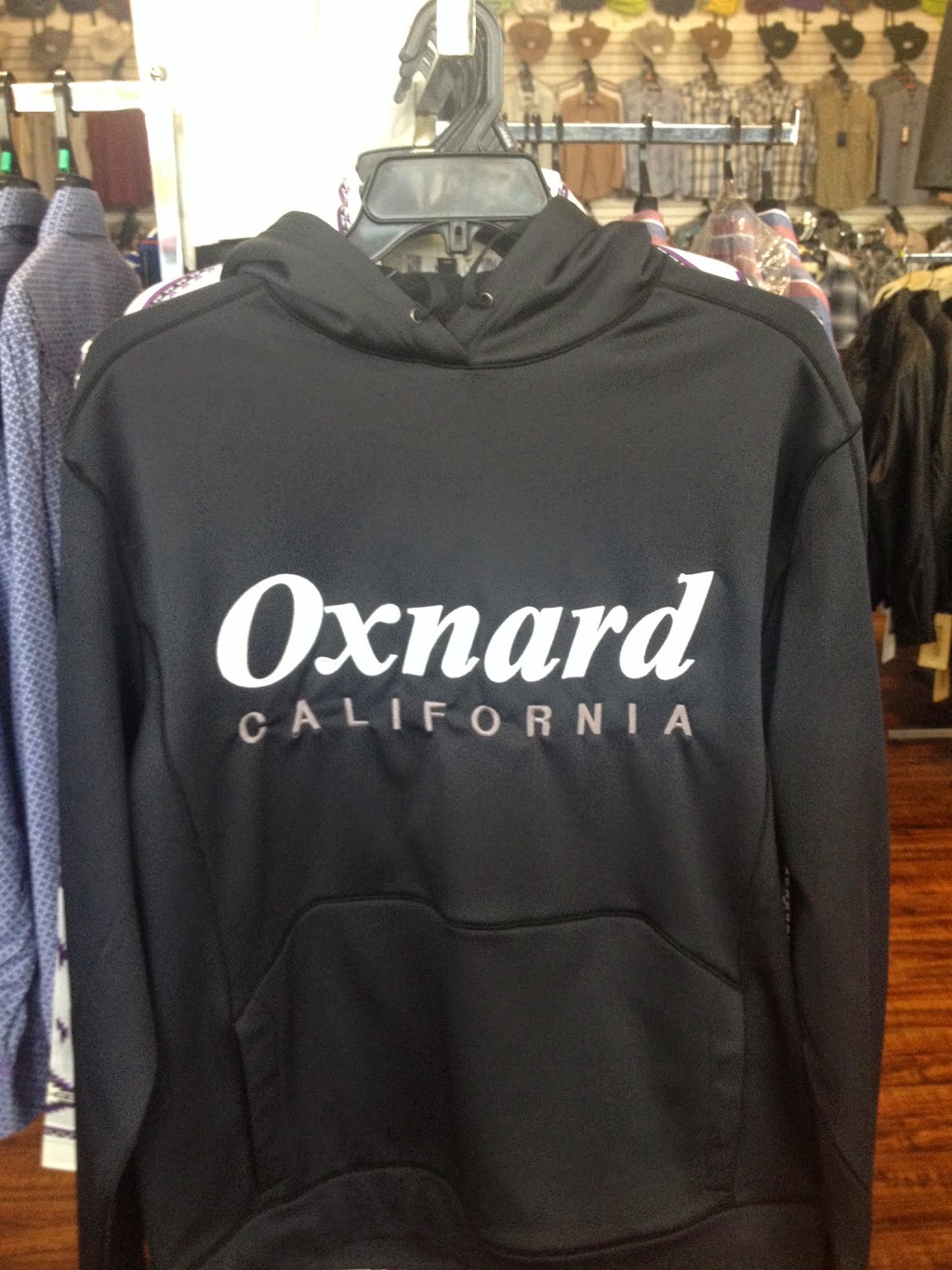 Embroidery 805 & Sports Wear | 1241 Commercial Ave, Oxnard, CA 93030, USA | Phone: (805) 483-3100