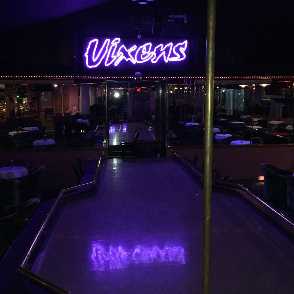 Vixens Gentlemens Club | 9557 Winchester Ave, Bunker Hill, WV 25413, USA | Phone: (304) 229-0806