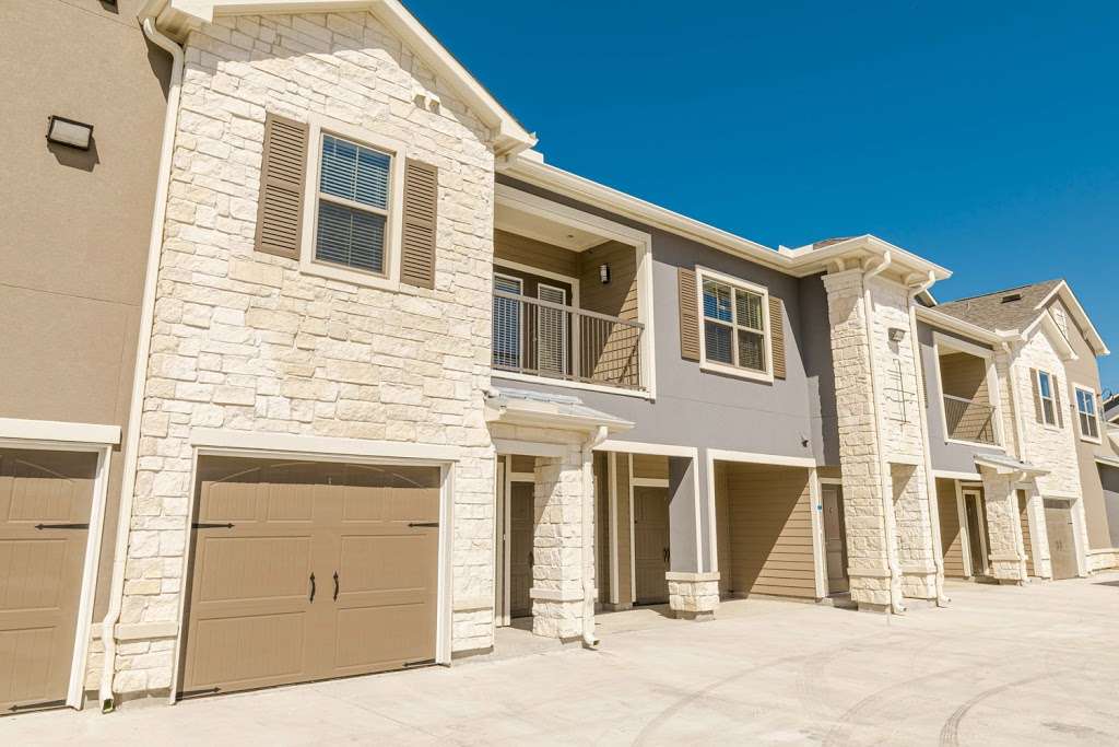 Satori at Long Meadow Apartments | 5830 Meadow Ranch Pkwy, Richmond, TX 77407, USA | Phone: (832) 780-5003