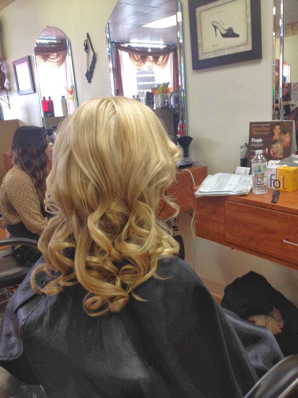 Hairworks By Lisa | 105 Pleasant View Ave, Smithfield, RI 02917, USA | Phone: (401) 231-7340
